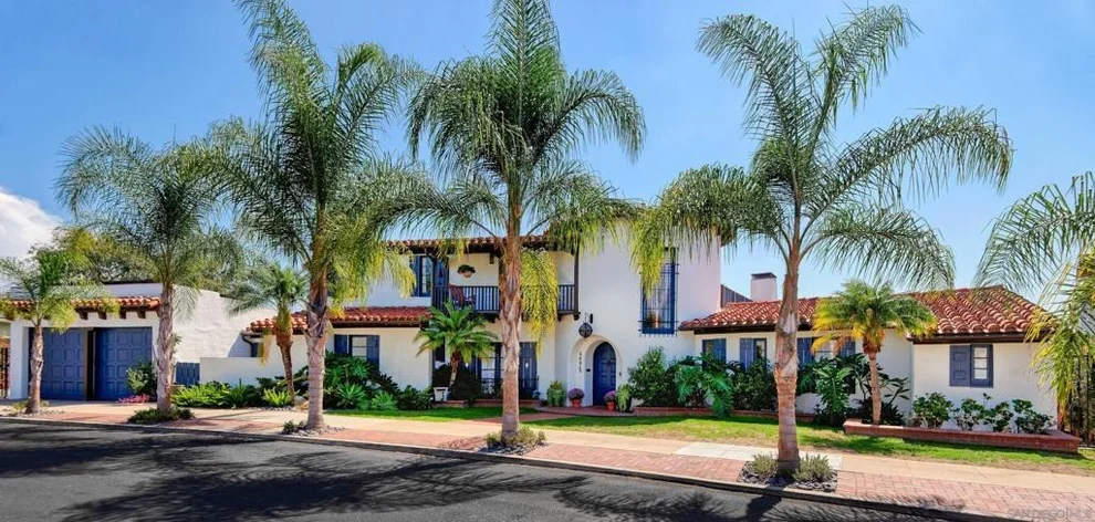 Unit for sale at 4675 E Talmadge Dr, San Diego, CA 92116