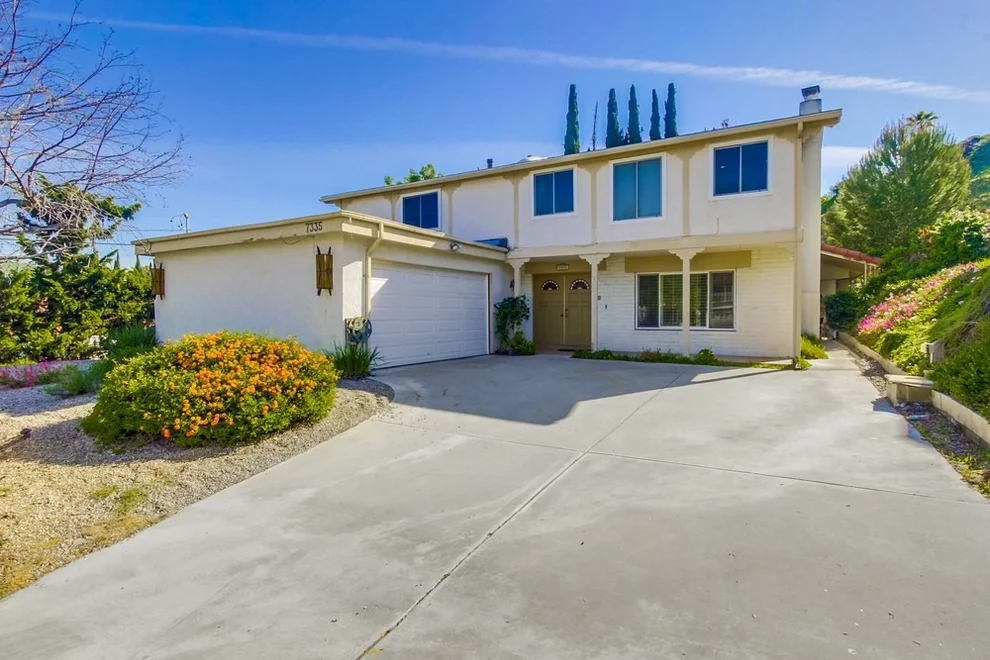 Unit for sale at 7335 Conestoga Way, San Diego, CA 92120