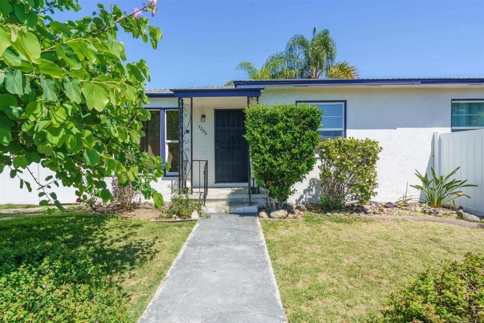 Unit for sale at 7204 7206 Amherst, San Diego, CA 92115