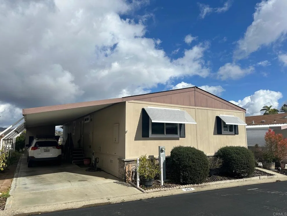 Unit for sale at 525 W El Norte Pkwy, Escondido, CA 92026