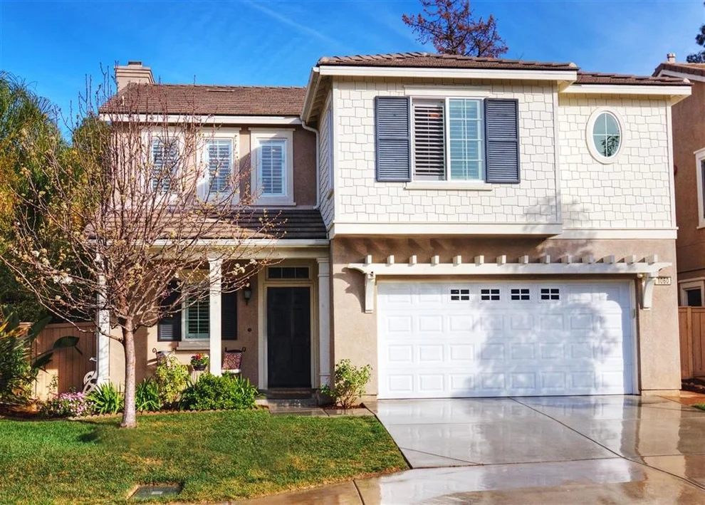 Unit for sale at 1060 Woodcrest Lane, Vista, CA 92081