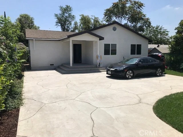 Unit for sale at 13956 13958 Daventry Street, Pacoima, CA 91331