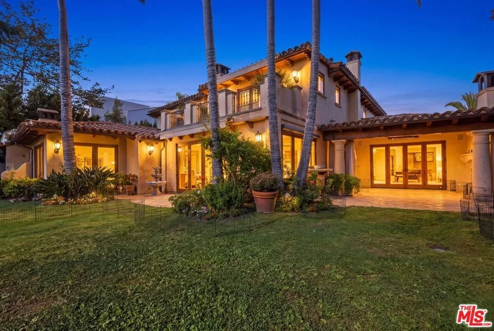 Unit for sale at 1617 Tower Grove Drive, Los Angeles, CA 90210