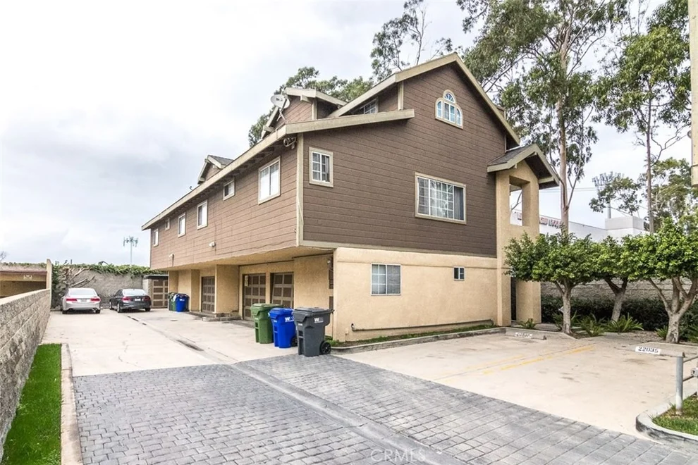Unit for sale at 22041 Figueroa Street, Carson, CA 90745