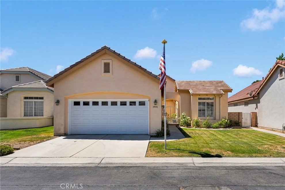 Unit for sale at 19591 Rolling Green, Apple Valley, CA 92308