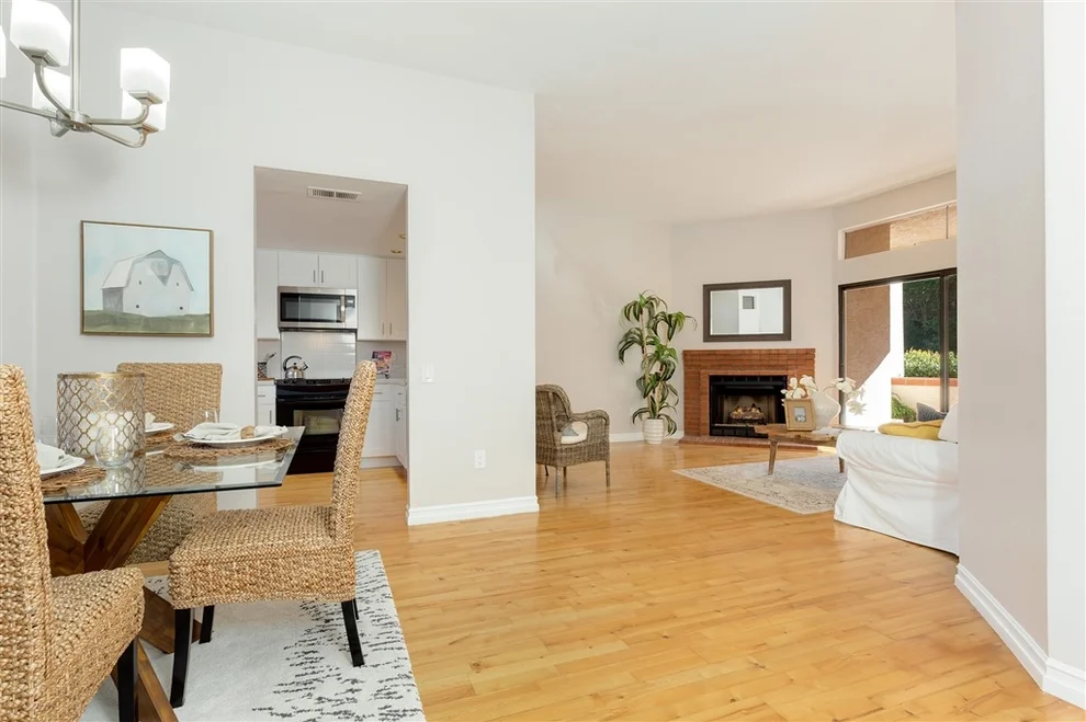 Unit for sale at 3507 Somerset Way, Carlsbad, CA 92010
