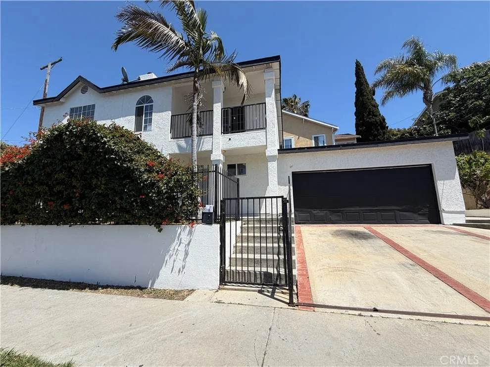 Unit for sale at 4726 Pickford Street, Los Angeles, CA 90019