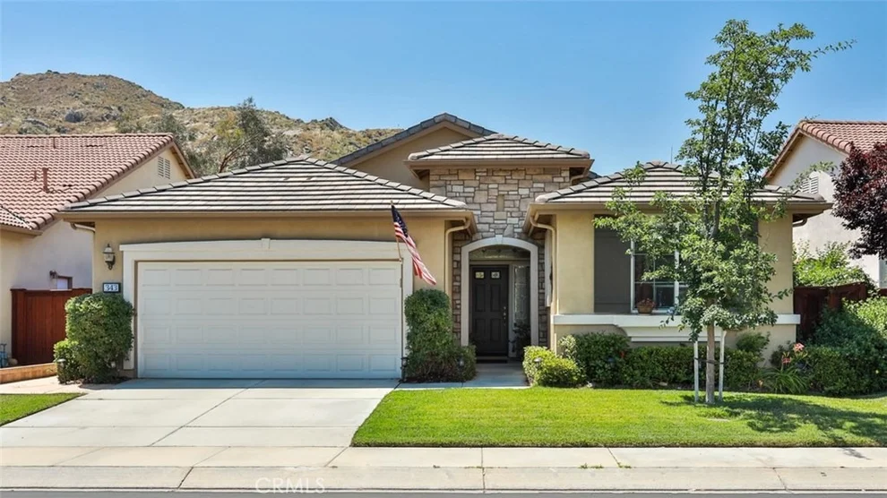 Unit for sale at 343 Harrington Court, Hemet, CA 92545