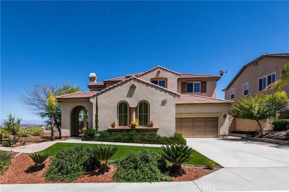 Unit for sale at 17 Via Del Macci Court, Lake Elsinore, CA 92532