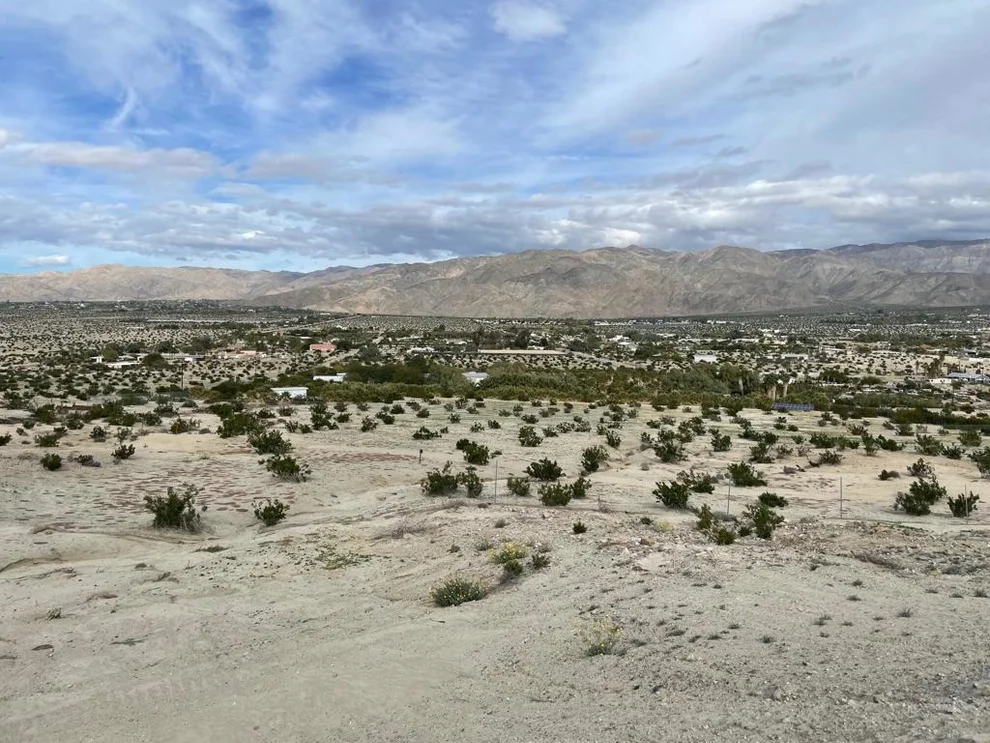 Unit for sale at 23551 Henry Road, Sky Valley, CA 92241