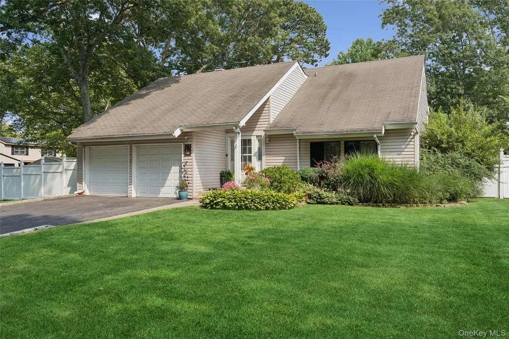 Unit for sale at 27 Sugarbush Lane, Brookhaven, NY 11727