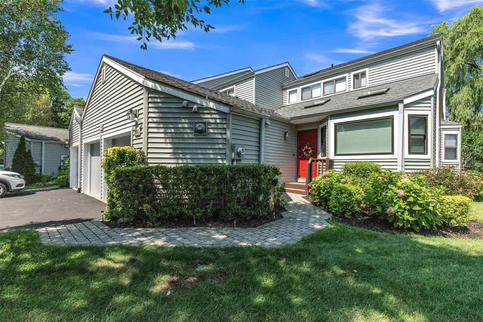 Unit for sale at 201 Horseshoe Circle, Ossining, NY 10562