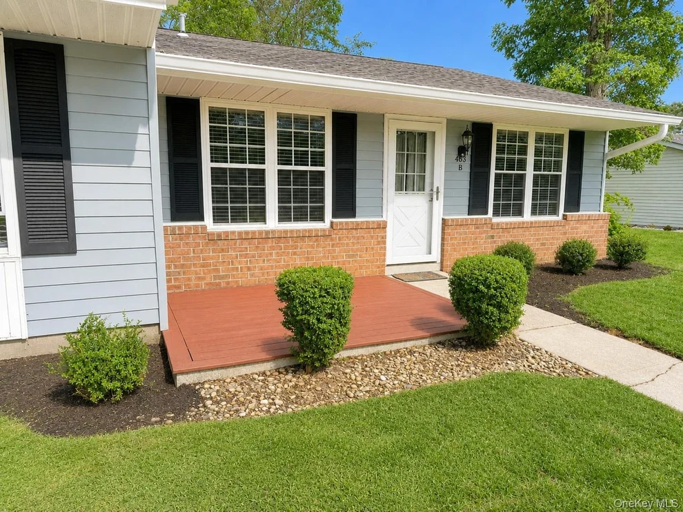 Unit for sale at 463 B Oldham Court, Brookhaven, NY 11961