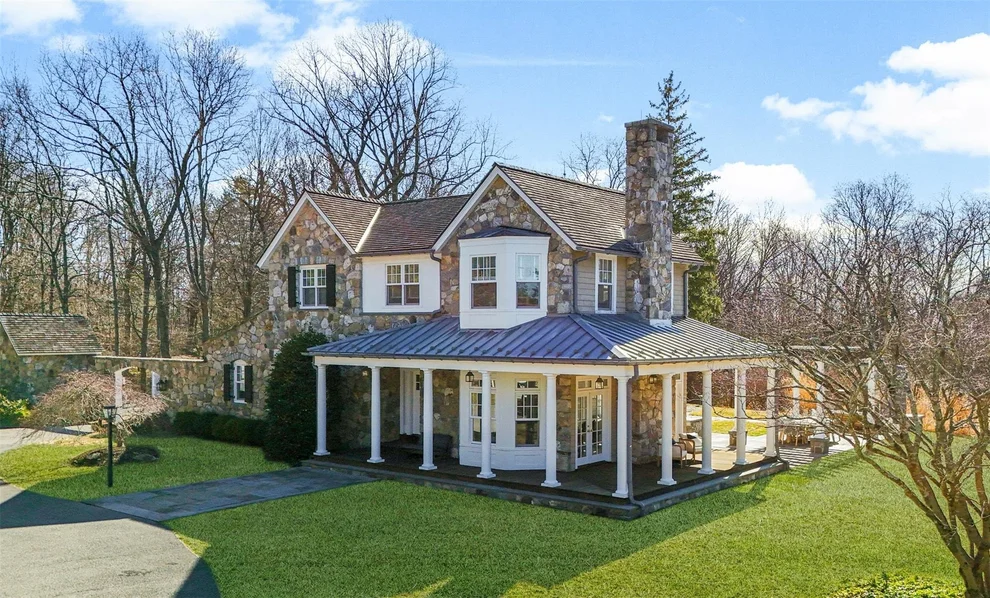 Unit for sale at 2 Quarter Mile Road, North Castle, NY 10504