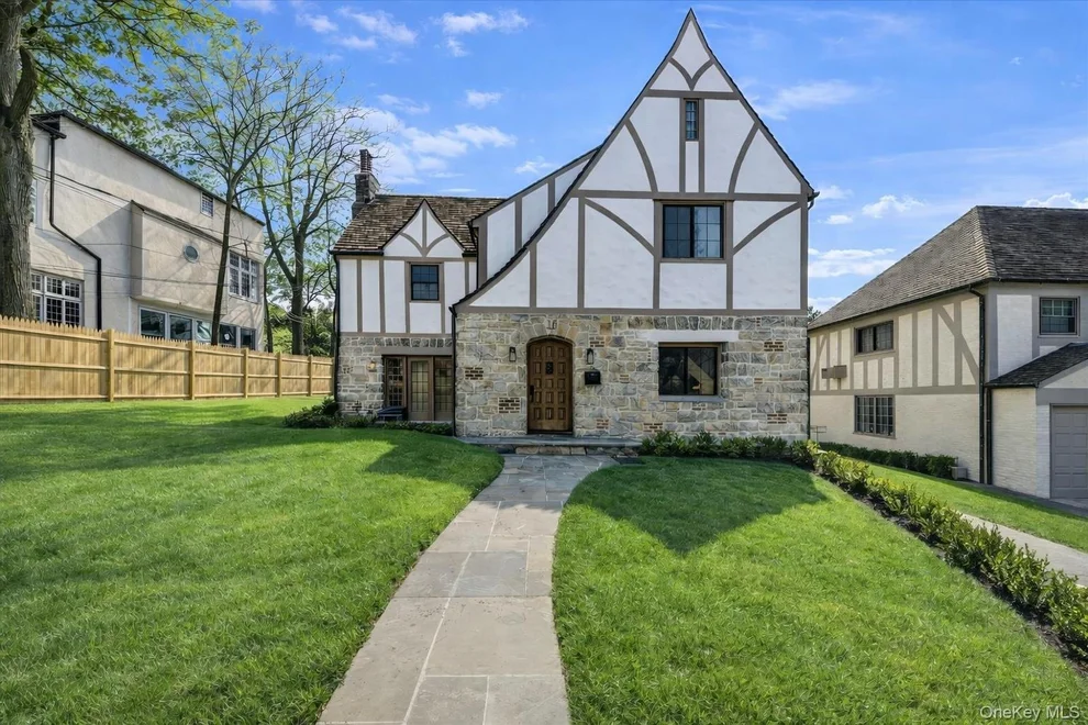 Unit for sale at 18 Lakeside Drive, New Rochelle, NY 10801