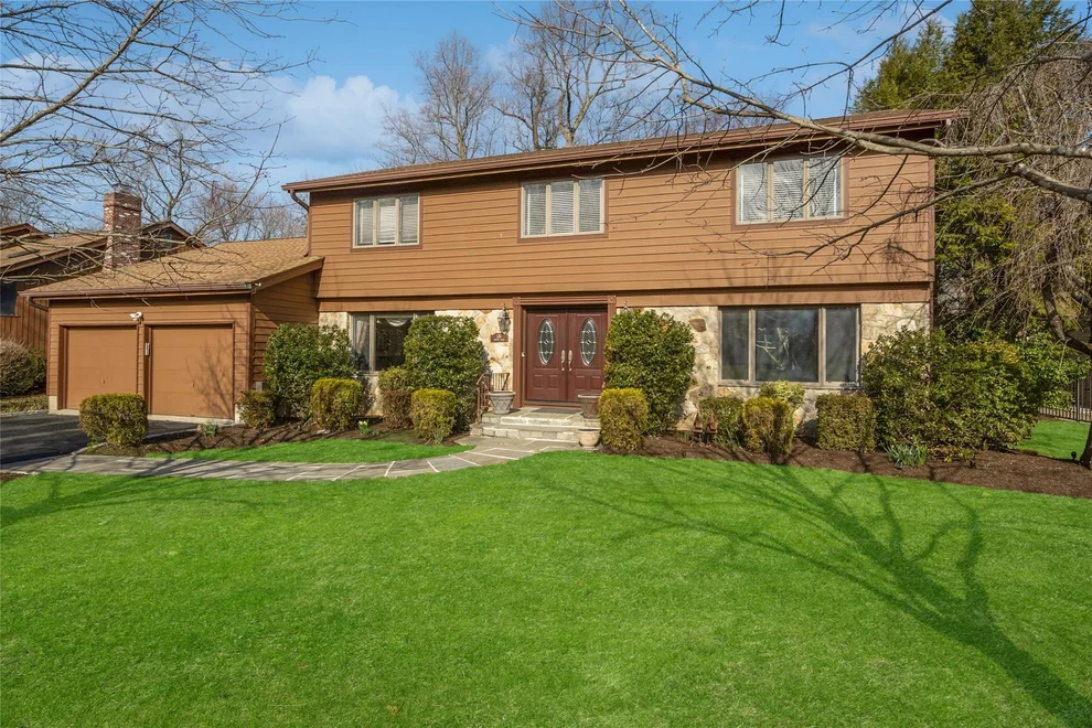 Unit for sale at 131 Barton Road, White Plains, NY 10605
