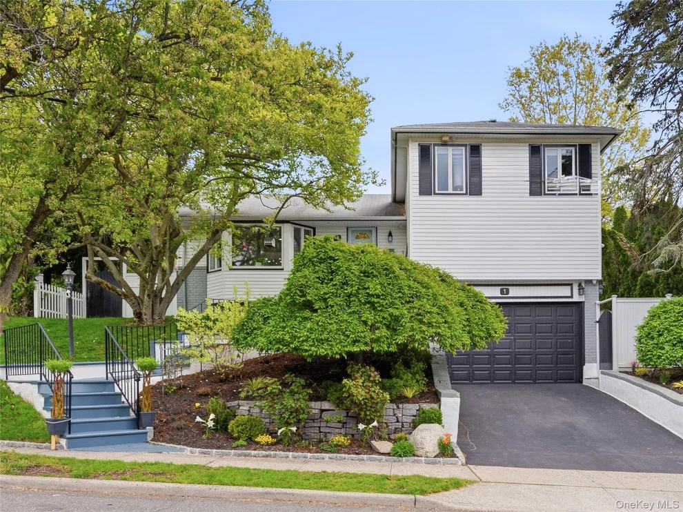 Unit for sale at 1 White Oak Drive, North Hempstead, NY 11050