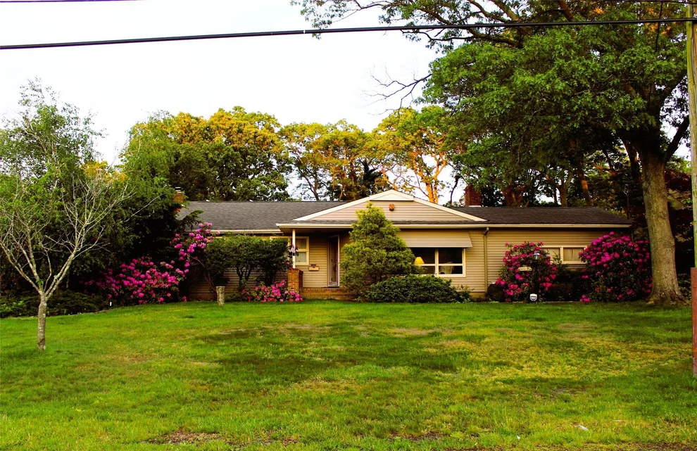 Unit for sale at 113 Pine Neck Avenue, Brookhaven, NY 11772