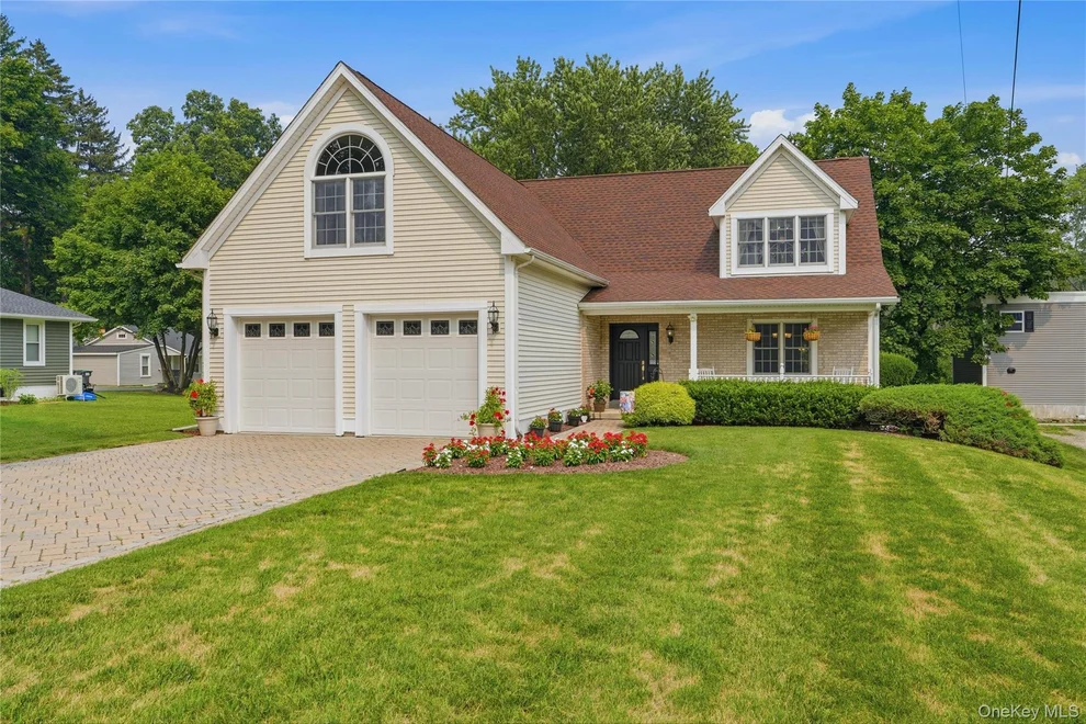 Unit for sale at 302 Lakeside Road, Newburgh (Town), NY 12550