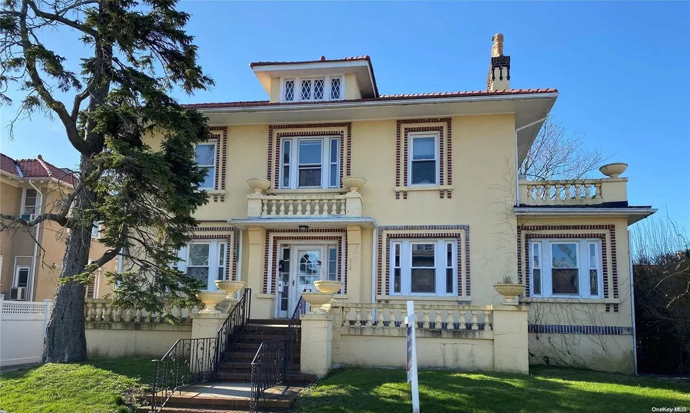 Unit for sale at 114 E Olive Street, Hempstead, NY 11561