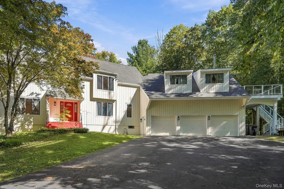 Unit for sale at 31 Dingee Road, Lewisboro, NY 10590