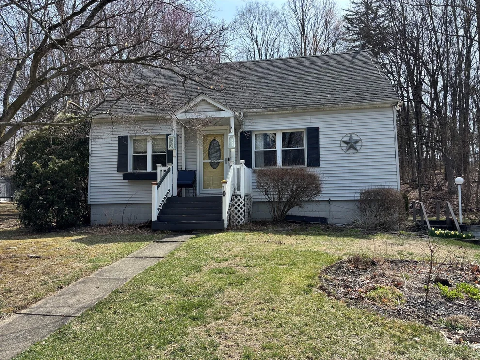 Unit for sale at 10 Stanley Street, Poughkeepsie (Town), NY 12603