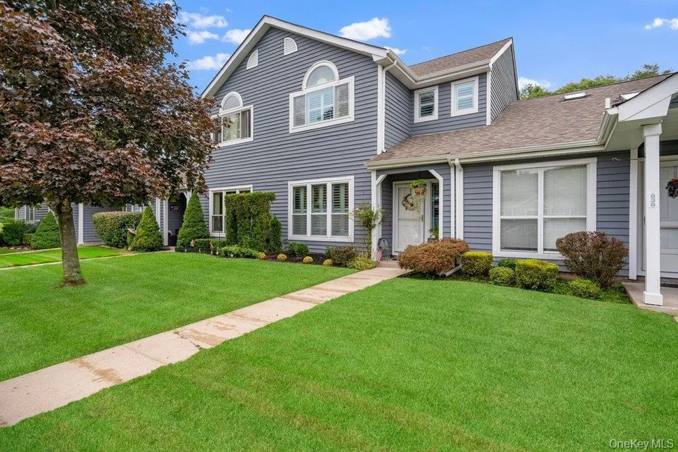 Unit for sale at 840 Birchwood Park Drive, Brookhaven, NY 11953