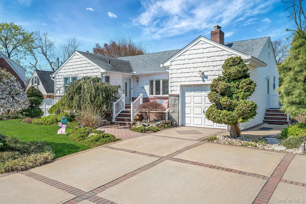 Unit for sale at 1672 Eyre Place, Hempstead, NY 11710