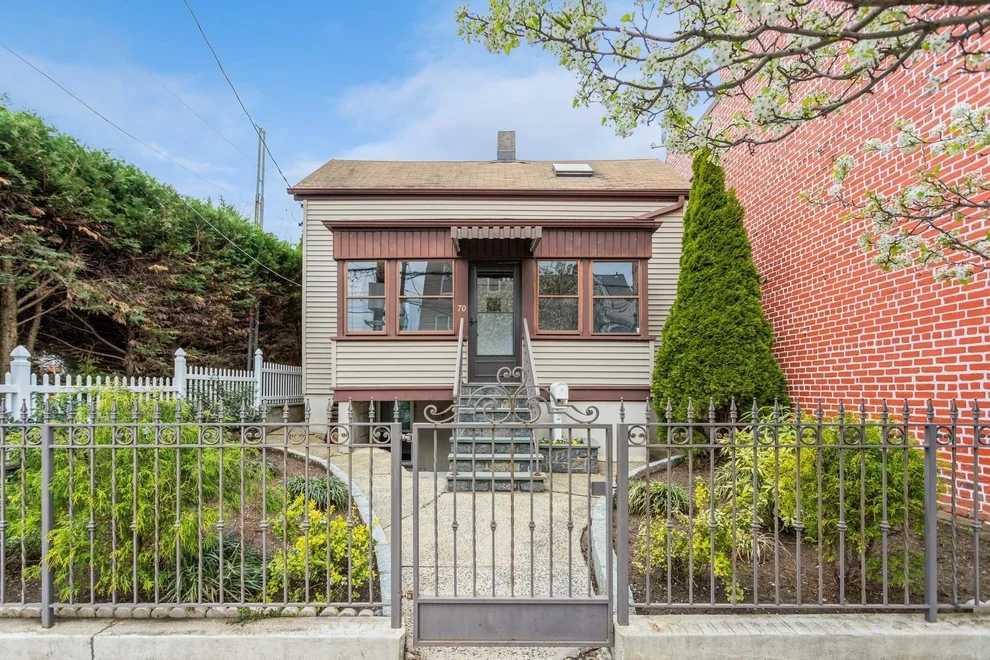 Unit for sale at 70 4 St, New Rochelle, NY 10801