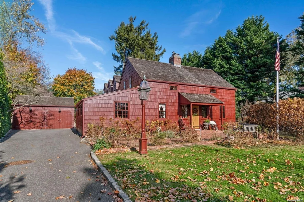 Unit for sale at 71 Arbutus Road, Huntington, NY 11740