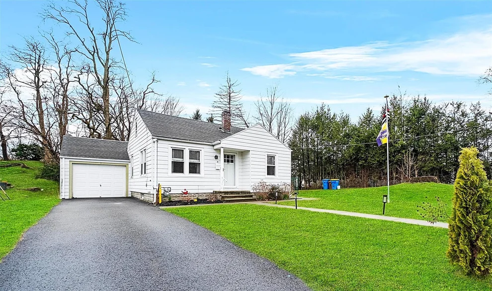 Unit for sale at 25 Hayes Street, Kingston, NY 12401
