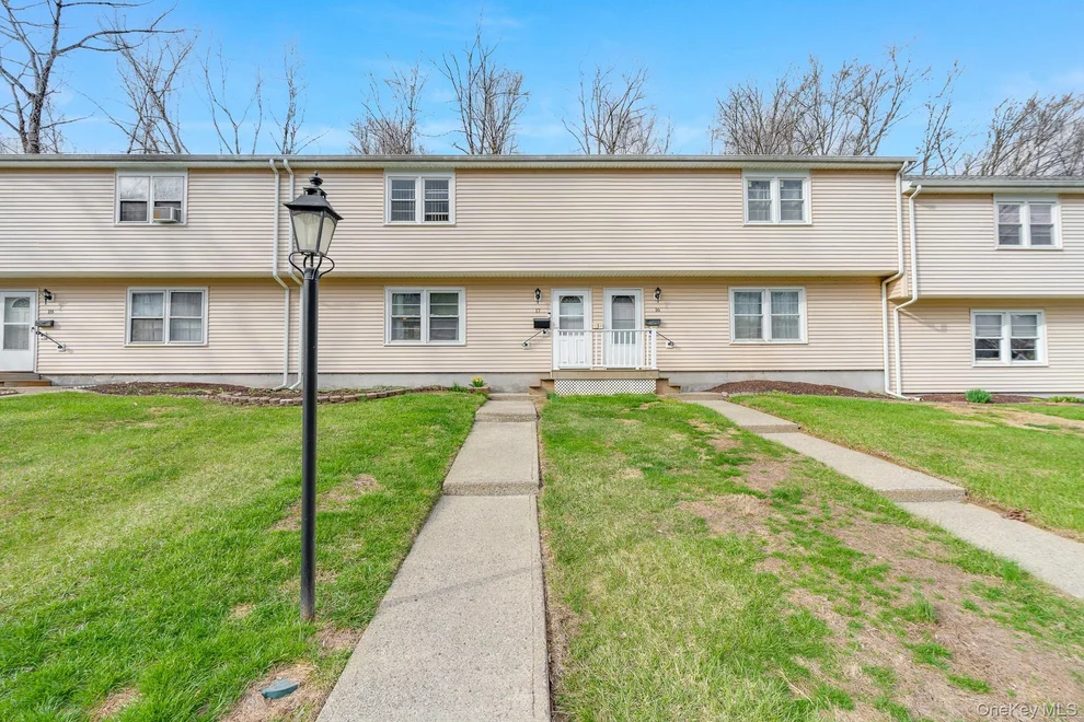 Unit for sale at 2833 Route 9D, Poughkeepsie (Town), NY 12590