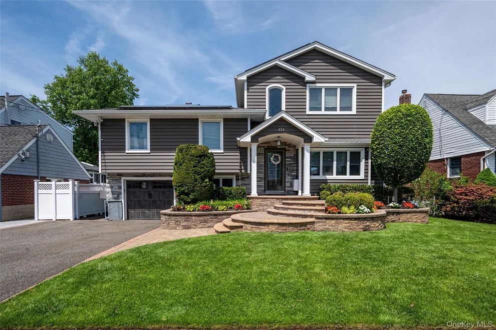 Unit for sale at 420 Philadelphia Avenue, Oyster Bay, NY 11762
