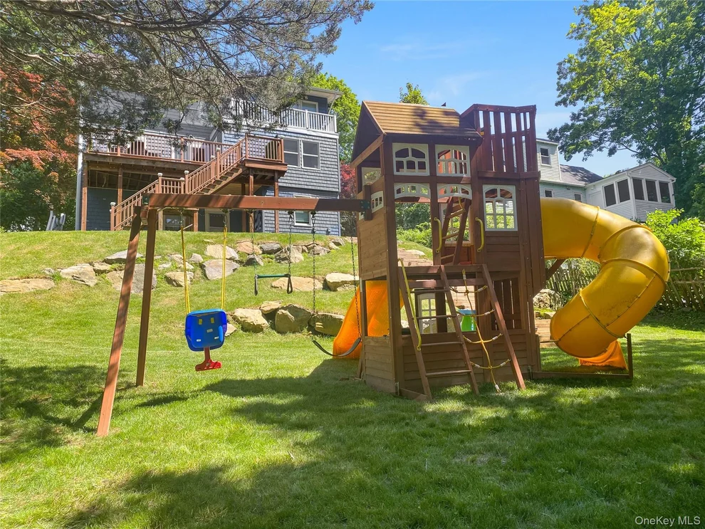 Unit for sale at 300 Washington Avenue, Mount Pleasant, NY 10570