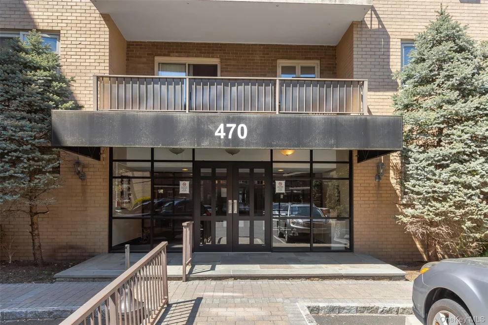 Unit for sale at 470 Halstead Avenue, Harrison, NY 10528
