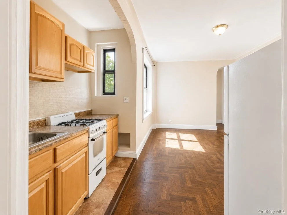 Unit for sale at 700 Oakland Place, New York, NY 10457