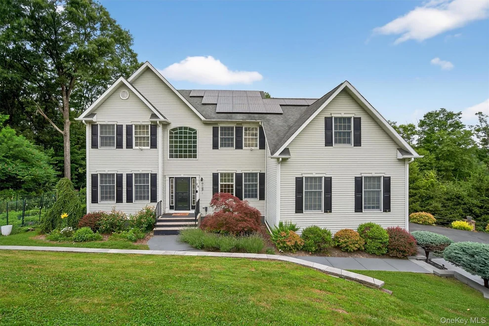 Unit for sale at 20 Long View Drive, Minisink, NY 10988