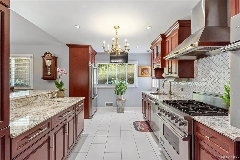 Unit for sale at 269 Hungry Harbor Road, Hempstead, NY 11581