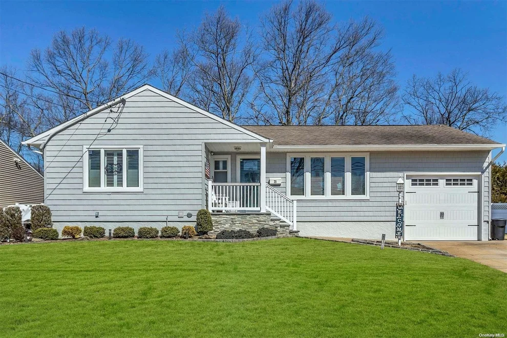 Unit for sale at 35 Ontario Ave., Oyster Bay, NY 11758