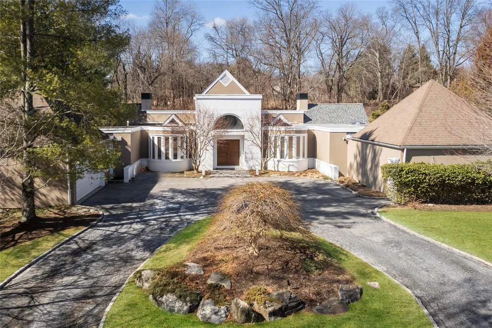 Unit for sale at 36 The Crossing, Harrison, NY 10577