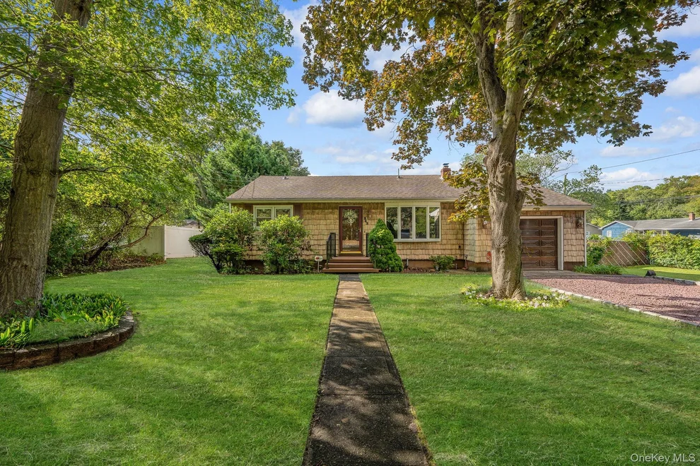 Unit for sale at 362 W Woodside Avenue, Brookhaven, NY 11772