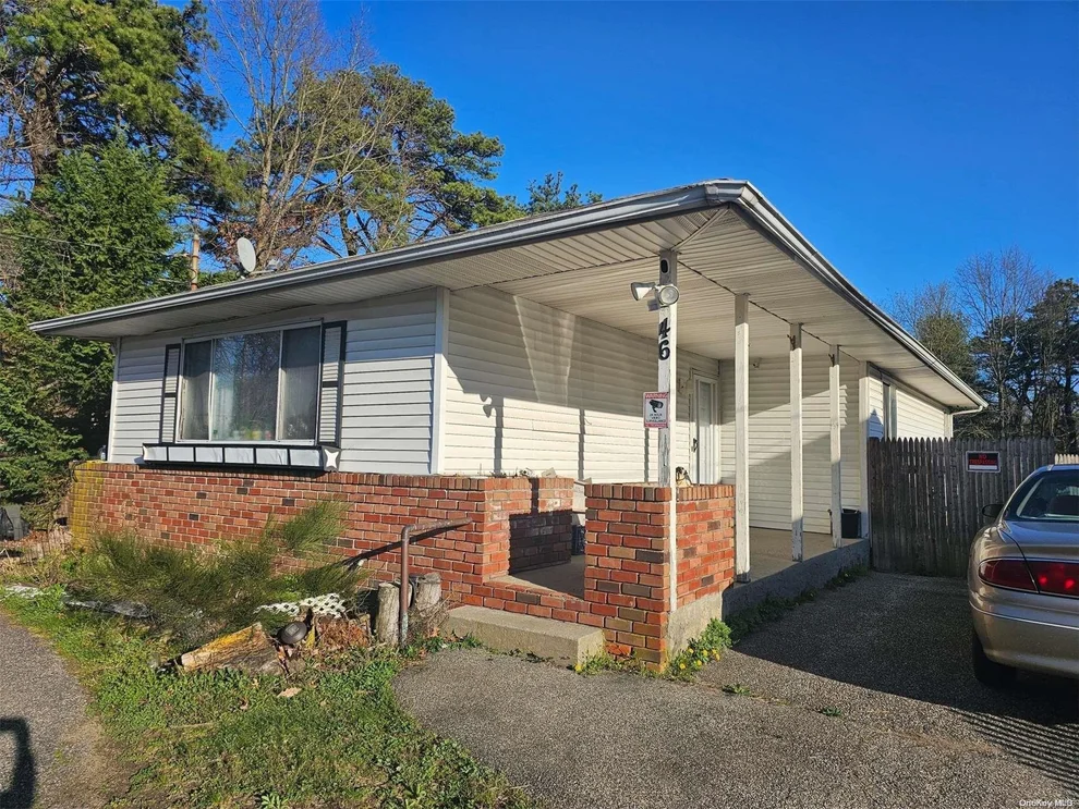 Unit for sale at 46 Gordon Avenue, Babylon, NY 11704