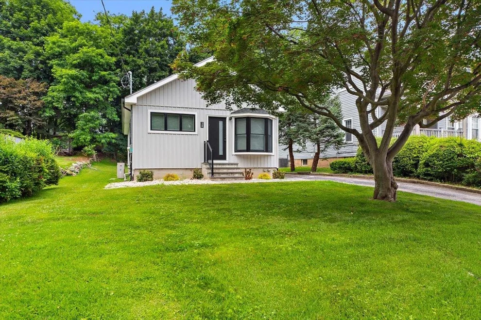 Unit for sale at 34 Woodside Avenue, Greenburgh, NY 10523