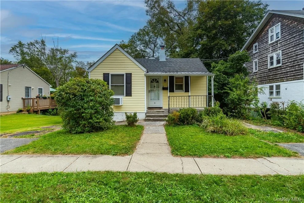 Unit for sale at 9 Oakland Avenue, Montgomery, NY 12586