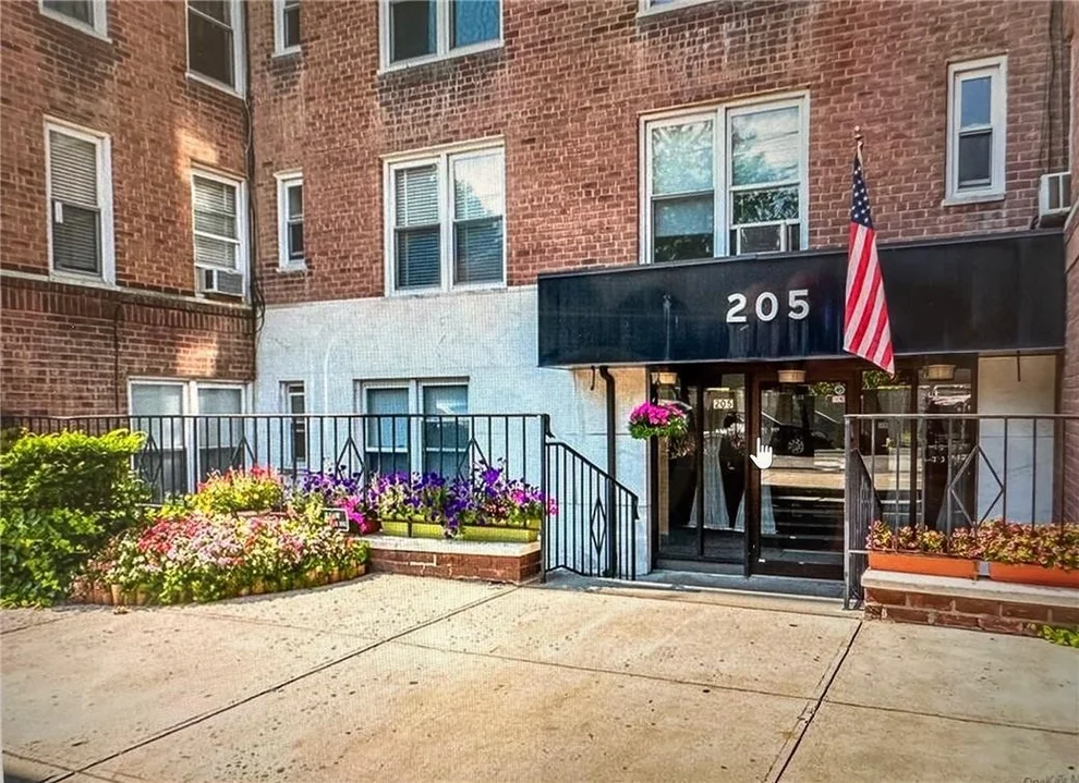 Unit for sale at 205 E 238th Street, New York, NY 10470