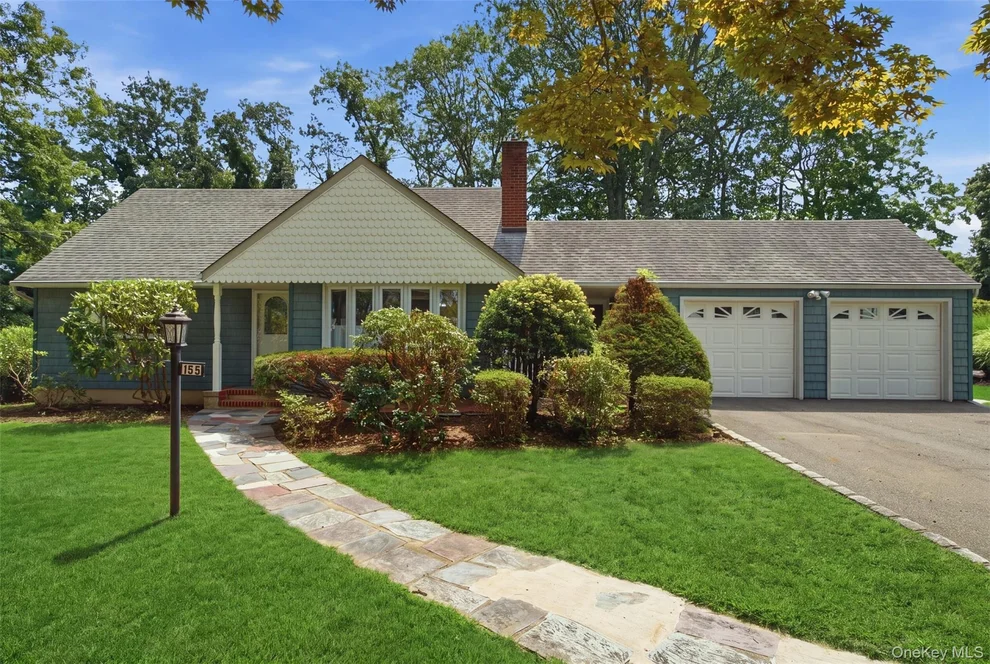 Unit for sale at 155 Hoover Place, Huntington, NY 11721