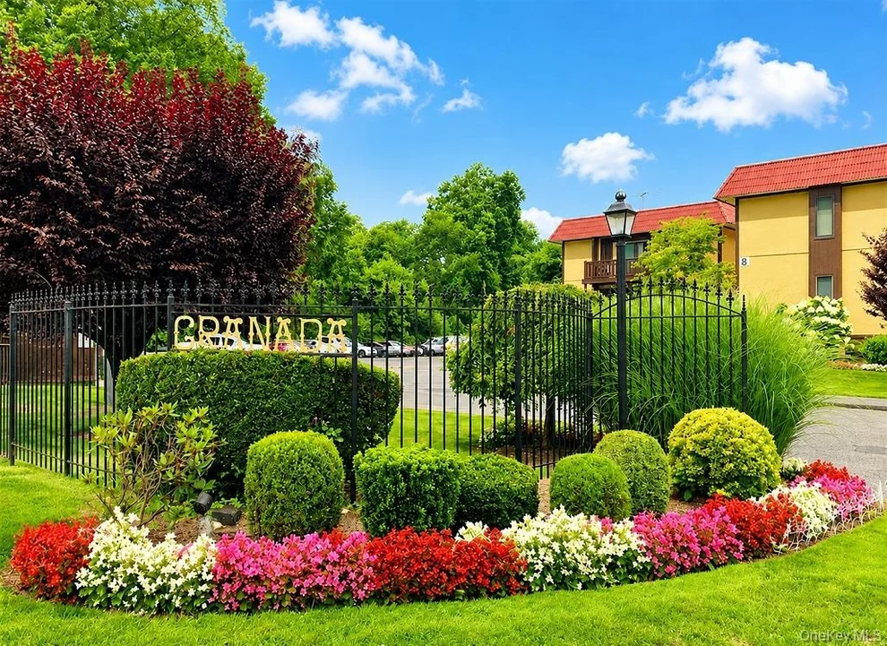 Unit for sale at 3 Granada Crescent, Greenburgh, NY 10603