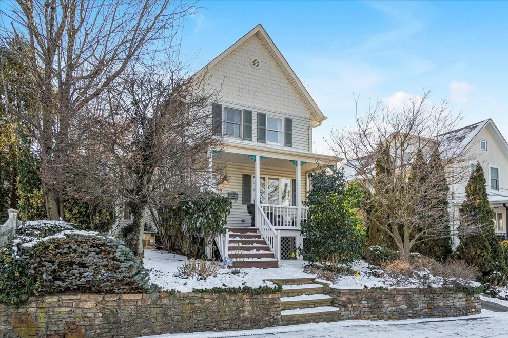 Unit for sale at 10 Covert Street, North Hempstead, NY 11050