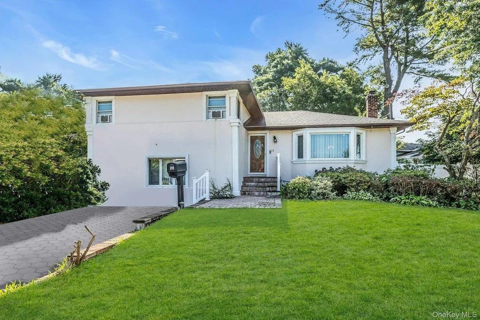 Unit for sale at 58 Pasadena Drive, Oyster Bay, NY 11803