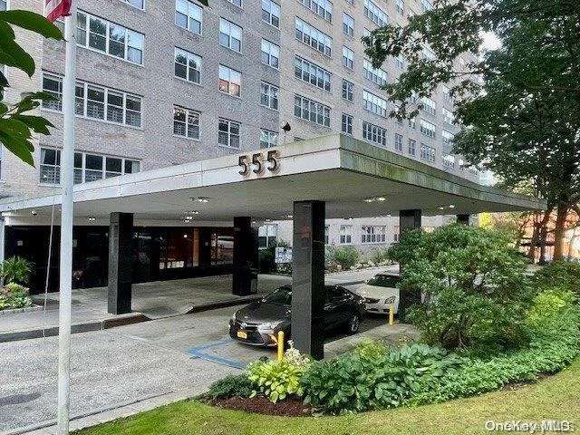 Unit for sale at 555 Kappock Street, New York, NY 10463
